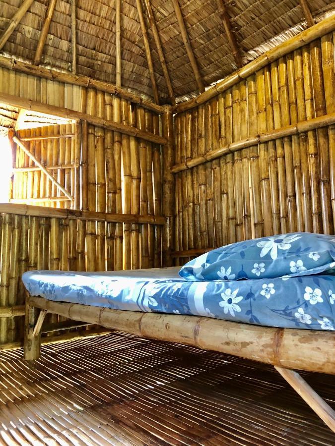 Sharky Hostel Oslob Exterior photo