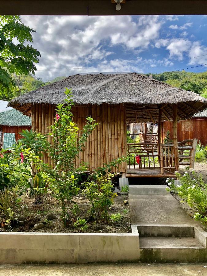 Sharky Hostel Oslob Exterior photo