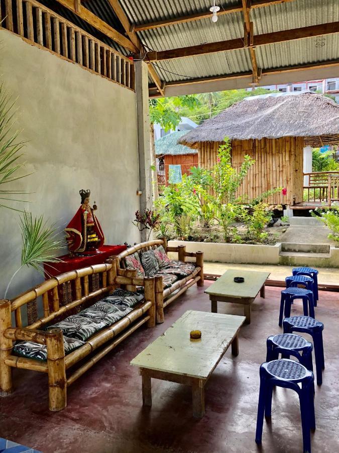 Sharky Hostel Oslob Exterior photo
